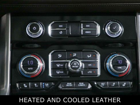 Used 2023 GMC Yukon Denali AWD/4WD image 21