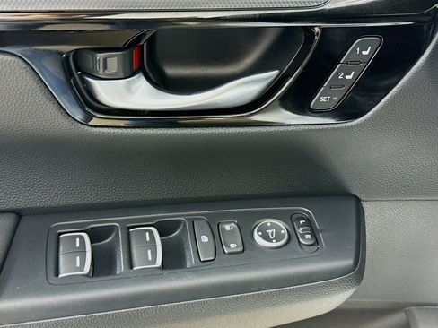Used 2024 Honda CR-V EX-L image 20