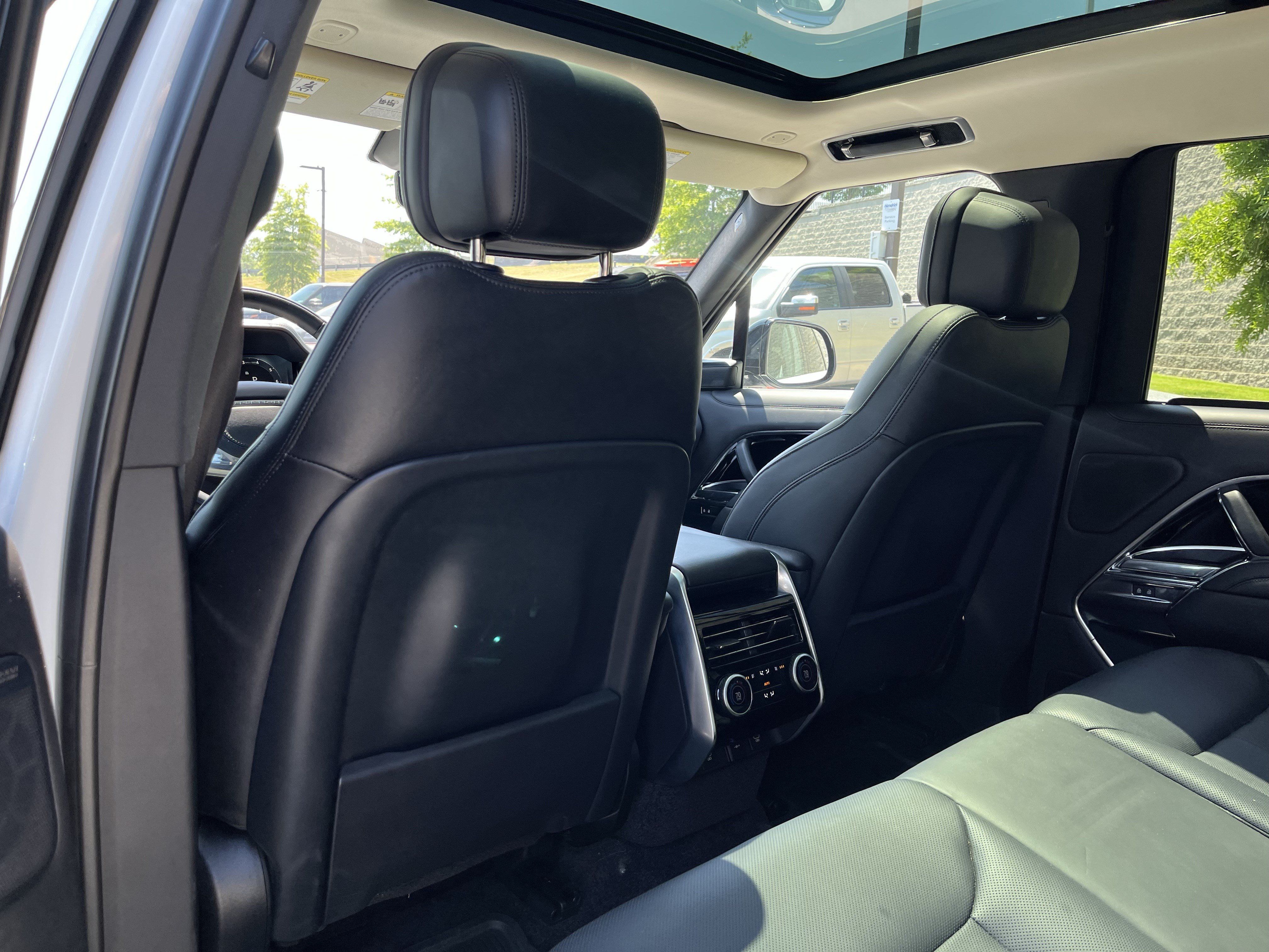 Used 2022 Land Rover Range Rover SE AWD/4WD image 73