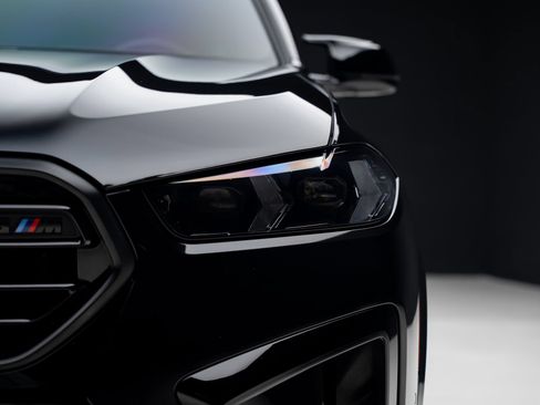 Used 2024 BMW X5 M Competition w/ Executive Package AWD/4WD image 10