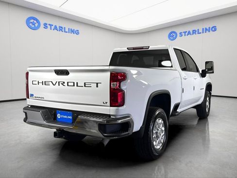 Used 2022 Chevrolet Silverado 2500 LT w/ Convenience Package image 8