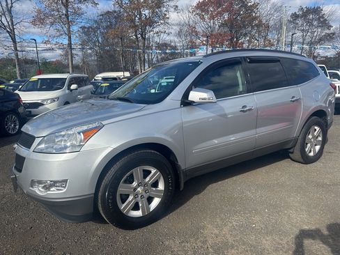 Used 2012 Chevrolet Traverse LT image 20