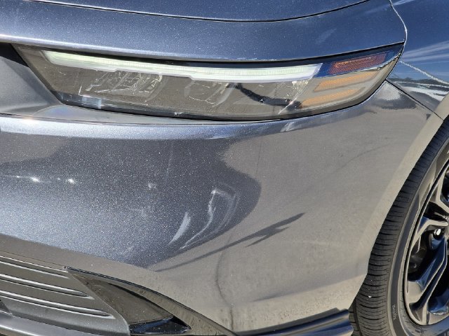 Used 2025 Honda Accord SE image 6