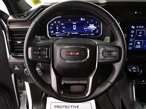Used 2023 GMC Sierra 1500 AT4 w/ Technology Package AWD/4WD image 22