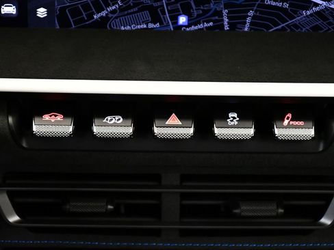 Used 2024 Porsche 911 Dakar image 32