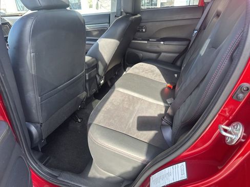Used 2024 Mitsubishi Outlander Sport SE AWD/4WD image 14