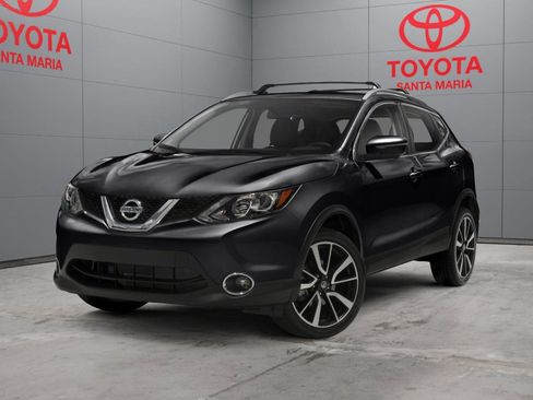 Used 2018 Nissan Rogue Sport SL w/ SL Premium Package image 1