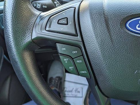 Used 2020 Ford Edge SE FWD image 22