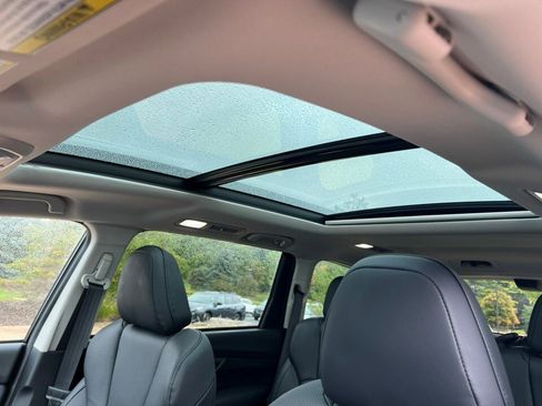 New 2025 Subaru Ascent Bronze Edition image 10