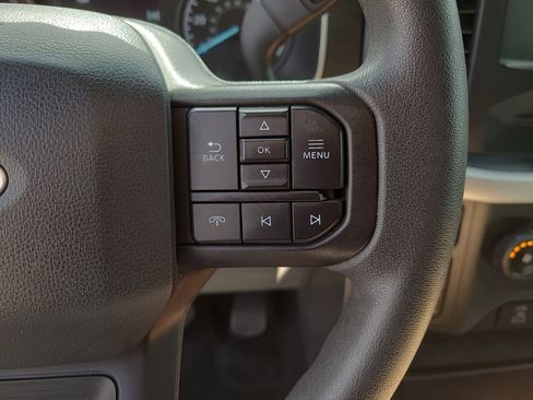 Used 2023 Ford F150 XLT AWD/4WD image 23