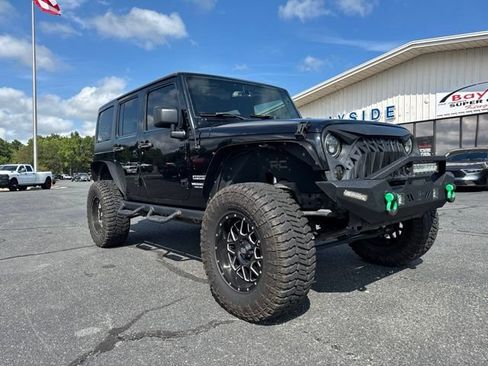 Used 2015 Jeep Wrangler Unlimited Sport w/ Quick Order Package 24S AWD/4WD image 2