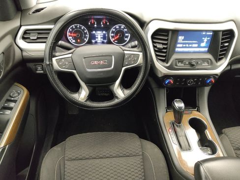 Used 2019 GMC Acadia SLE image 22