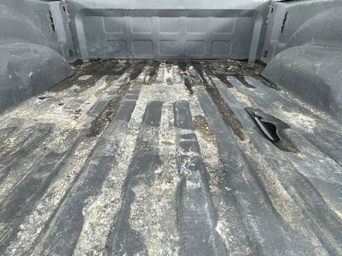 Used 2022 RAM 2500 Tradesman w/ Chrome Appearance Group image 33