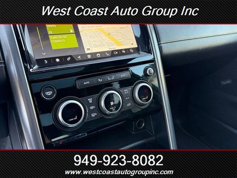 Used 2020 Land Rover Discovery HSE image 27