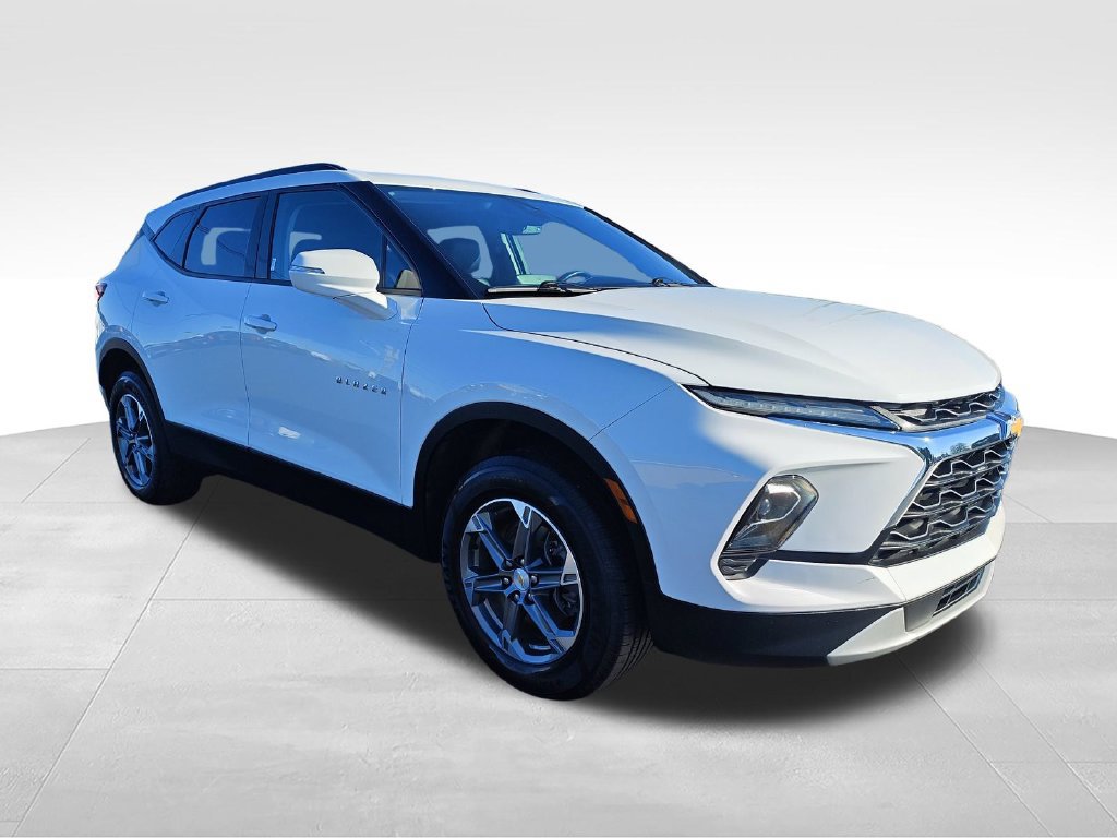 Used 2024 Chevrolet Blazer LT FWD image 7