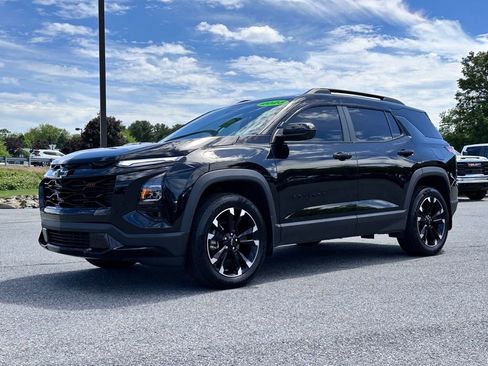 Used 2025 Chevrolet Equinox RS w/ Safety and Technology Package AWD/4WD image 2