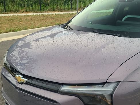 Used 2024 Chevrolet Blazer EV LT AWD/4WD image 8