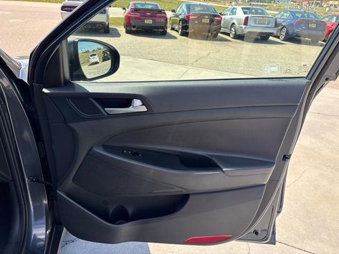 Used 2020 Hyundai Tucson SE FWD image 25