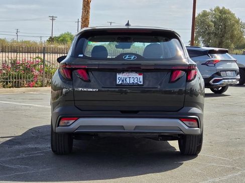 Used 2026 Hyundai Tucson SE FWD image 5