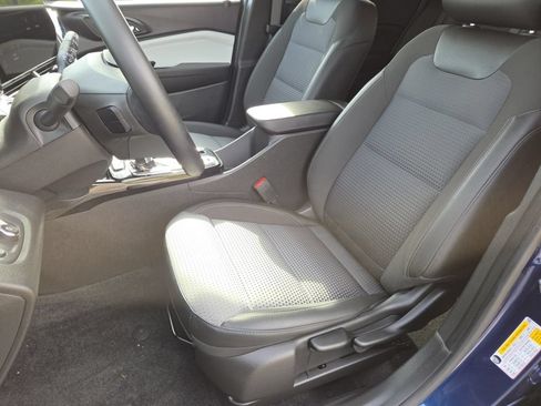 Used 2024 Chevrolet Trax LT w/ Driver Confidence Package FWD image 21