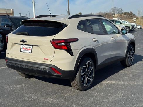 New 2026 Chevrolet Trax RS w/ Driver Confidence Package image 20