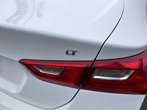 Used 2024 Chevrolet Malibu LT image 6