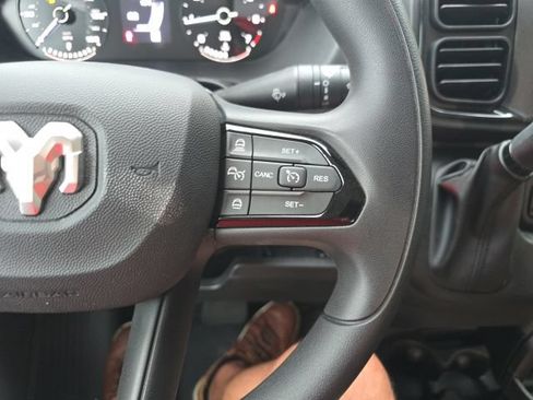 Used 2026 RAM ProMaster 2500 w/ Convenience Group FWD image 13