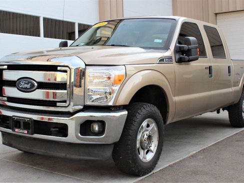 Used 2013 Ford F250 XLT w/ XLT Value Pkg AWD/4WD image 2