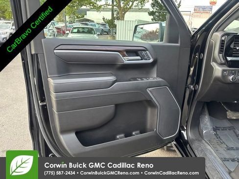 Certified 2025 GMC Sierra 1500 SLT AWD/4WD image 15