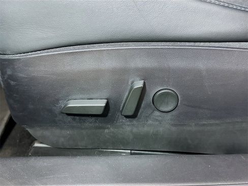 Used 2020 Tesla Model 3 Standard Range image 22