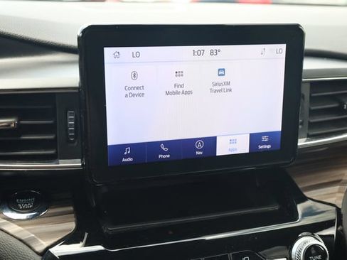 Used 2023 Ford Explorer Limited AWD/4WD image 21