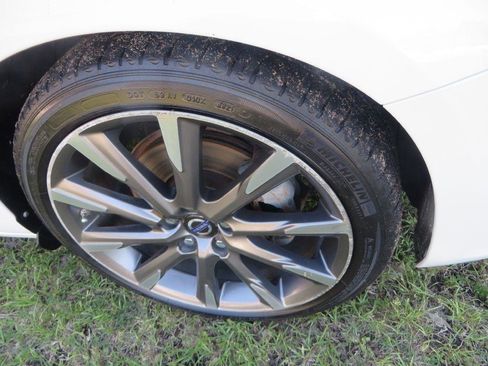 Used 2015 Volvo S60 T5 Premier image 22