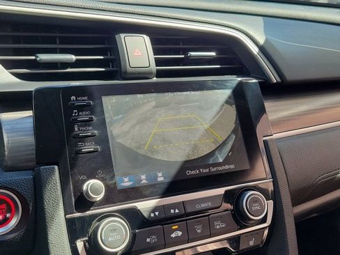 Used 2020 Honda Civic EX-L image 17