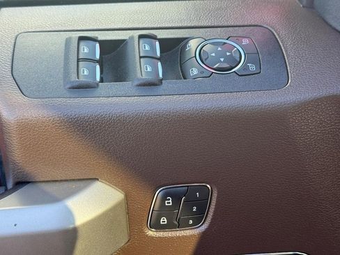 Used 2020 Ford F150 King Ranch image 29