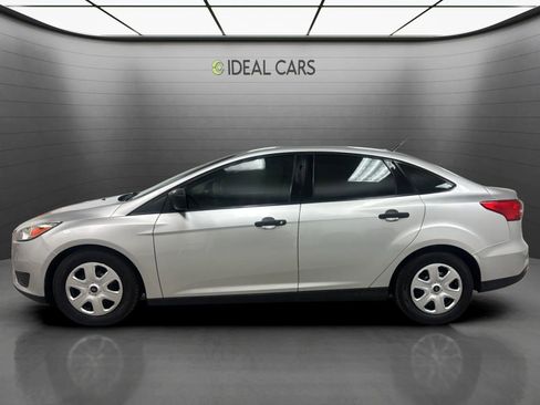 Used 2018 Ford Focus S FWD image 8