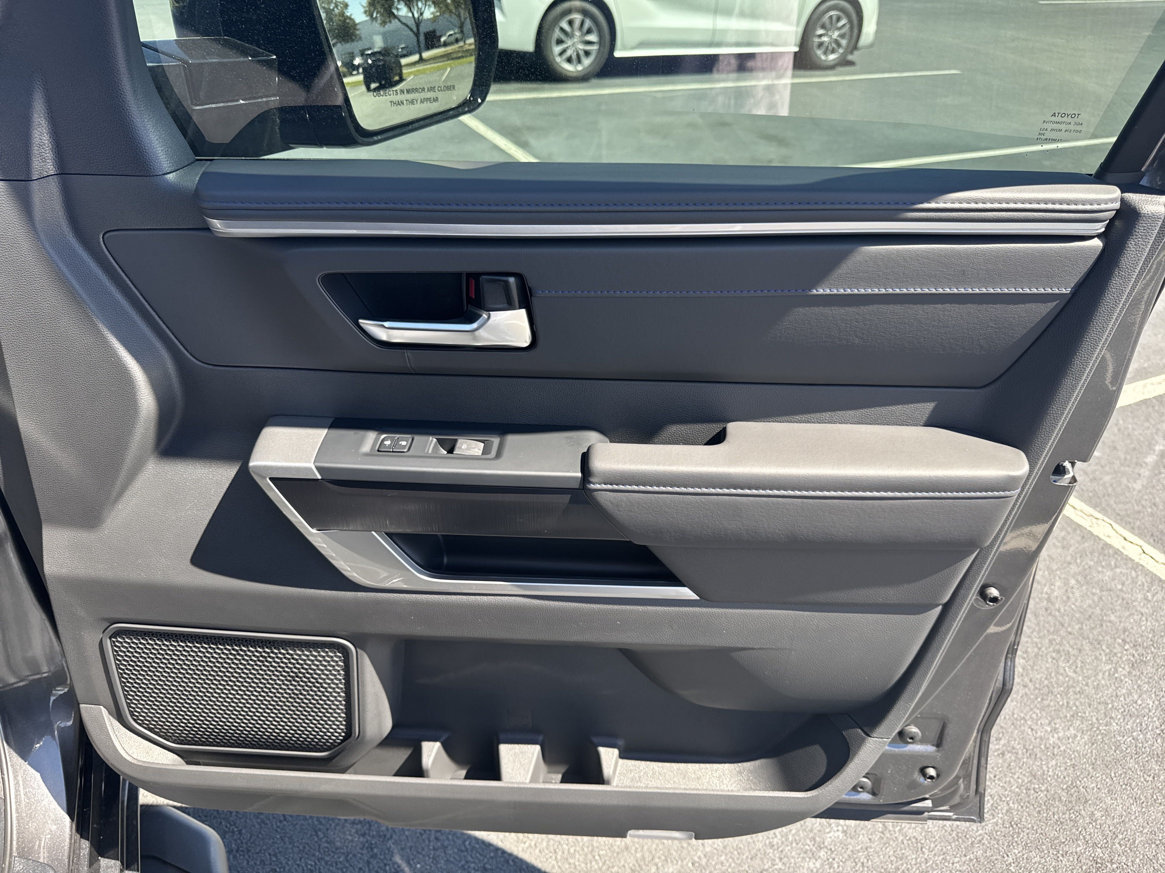 New 2025 Toyota Tundra Platinum AWD/4WD image 37