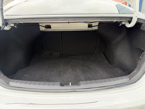 Used 2018 Hyundai Elantra Value Edition FWD image 10