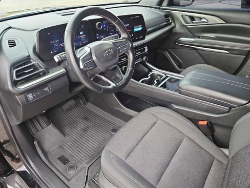 Certified 2024 Chevrolet Traverse LS w/ Midnight/Sport Edition image 10