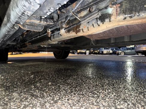 Used 2010 Ford Explorer Sport Trac XLT image 25