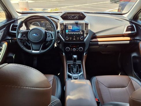 Certified 2023 Subaru Forester Touring AWD/4WD image 2