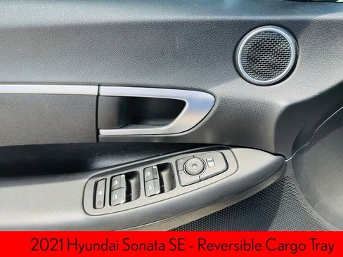 Used 2021 Hyundai Sonata SE w/ Cargo Package FWD image 9