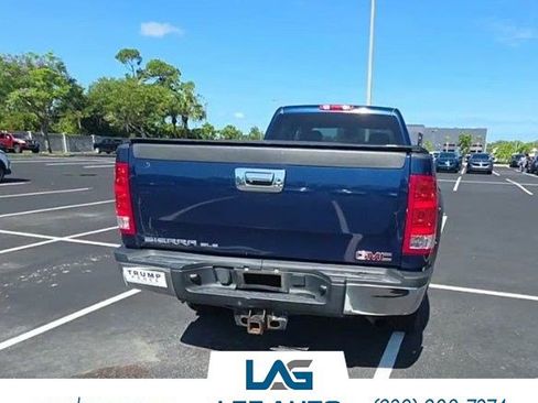 Used 2013 GMC Sierra 2500 SLE AWD/4WD image 2