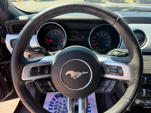 Used 2017 Ford Mustang GT Premium RWD image 14