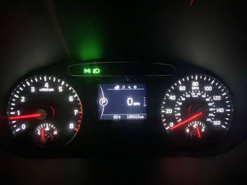 Used 2016 Kia Sorento AWD w/ LX Convenience Package image 15