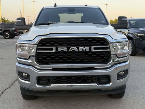 Used 2024 RAM 2500 Big Horn AWD/4WD image 2