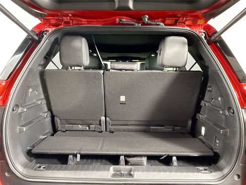 Used 2025 Toyota Sequoia SR5 image 42