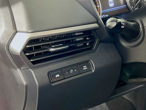 Used 2022 Nissan Altima 2.5 SV image 10