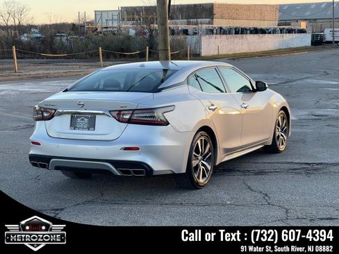 Used 2020 Nissan Maxima 3.5 SV w/ Floor Mat Group image 11