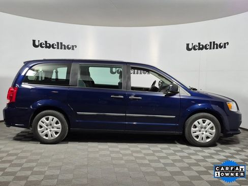 Used 2014 Dodge Grand Caravan American Value Package w/ UConnect Hands-Free Group image 8