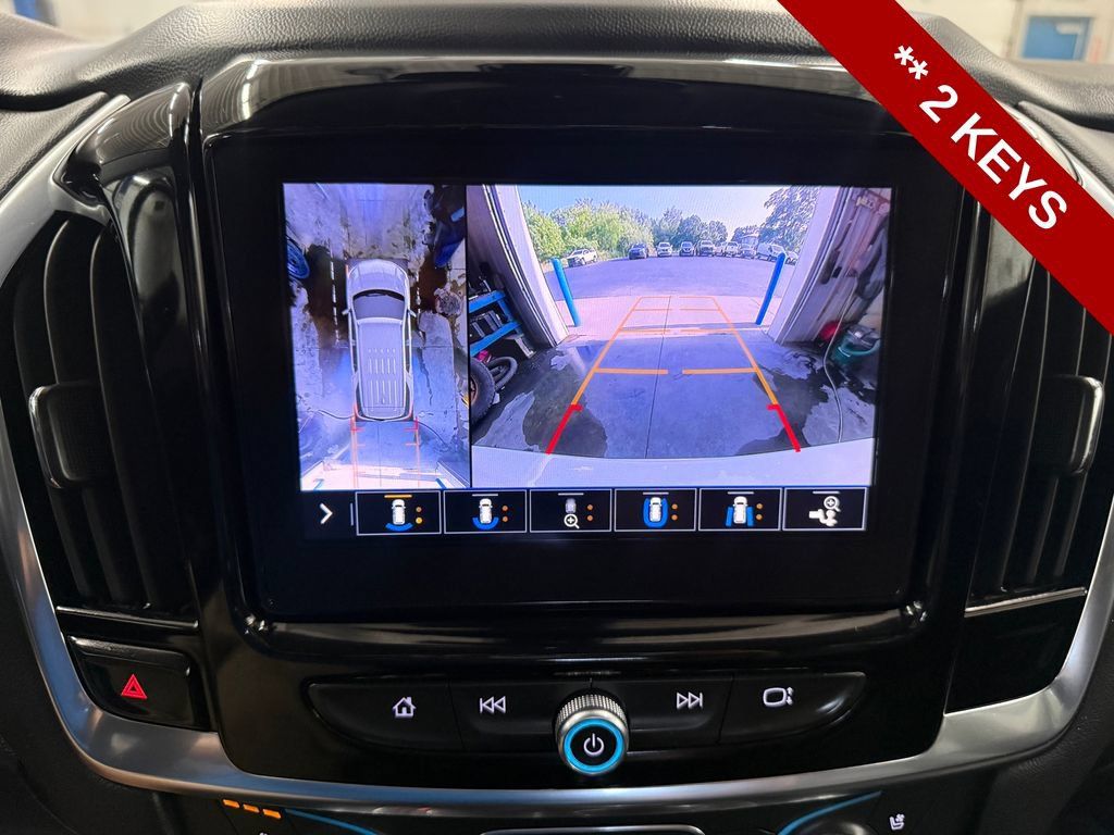 Used 2021 Chevrolet Traverse Premier w/ LPO, Floor Liner Package AWD/4WD image 28